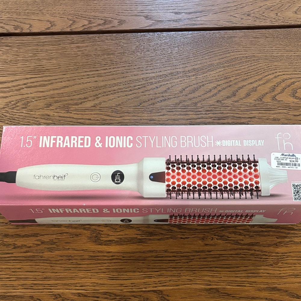 Fahrenheit White and Red Styling Brush